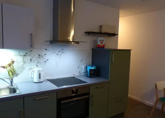 Tiny House Unterm Zwetschgenbaum * Johannesberg