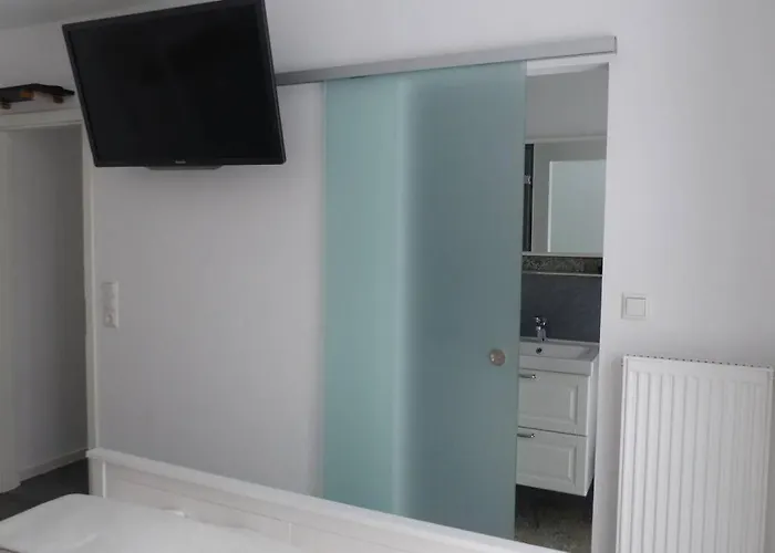 Apartman Tiny House Unterm Zwetschgenbaum *