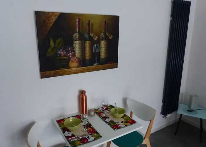 דירה Tiny House Unterm Zwetschgenbaum